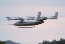 Honda раскрыла план покорения неба: 15 минут полета и страховка парашютом
