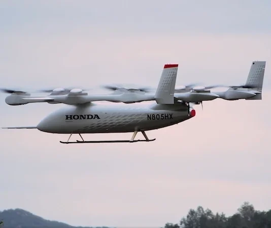 Honda раскрыла план покорения неба: 15 минут полета и страховка парашютом