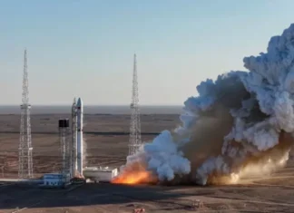 Китайский ответ Starlink: как новая ракета Long March 12B бросает вызов космическим стартапам