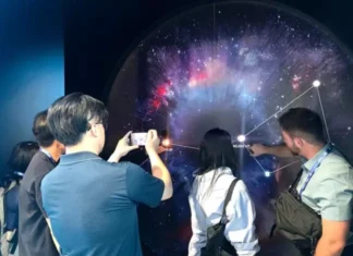 Революция в микродисплеях: Samsung показала экраны с немыслимой яркостью в 40 000 нит