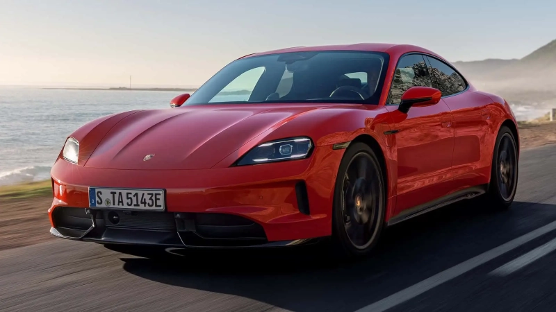 Porsche Taycan 2027: теперь с имитацией «механики» и запасом хода 700 км