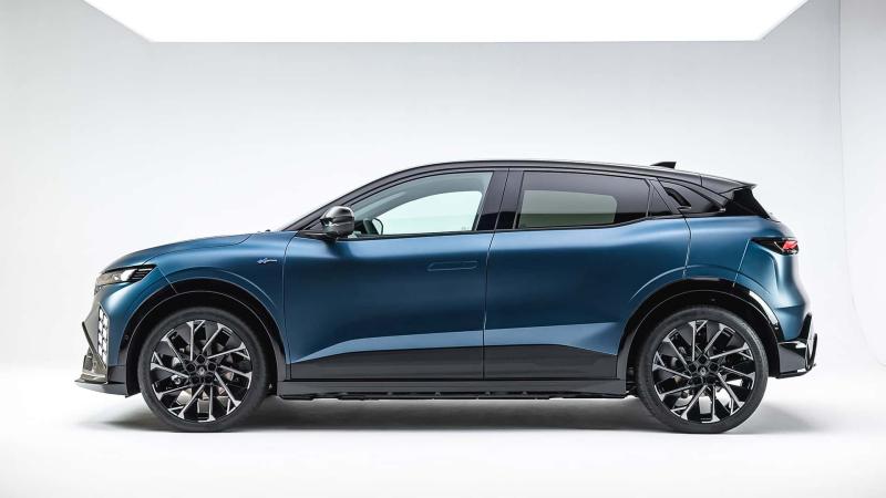 Renault Megane E-Tech 2026: LFP-батарея, лицо от Alpine и искусственный интеллект