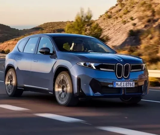 BMW iX3 раскрыла 919 км запаса хода: как немецкий кроссовер бросил вызов китайским электромобилям