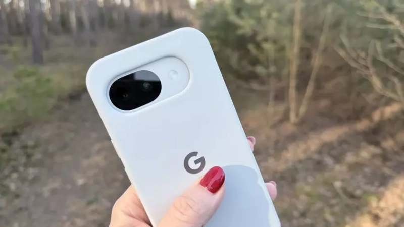 Revisión Exhaustiva del Google Pixel 10a: ¿Por Qué Está Capturando la Atención del Mundo Geek?