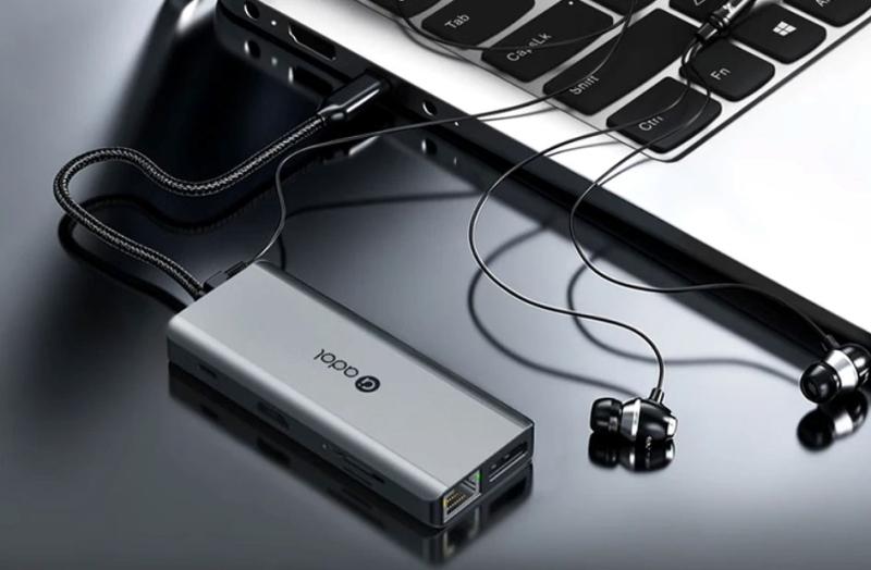 Asus Adol HC112: когда один порт превращается в одиннадцать, а карман не оттягивается