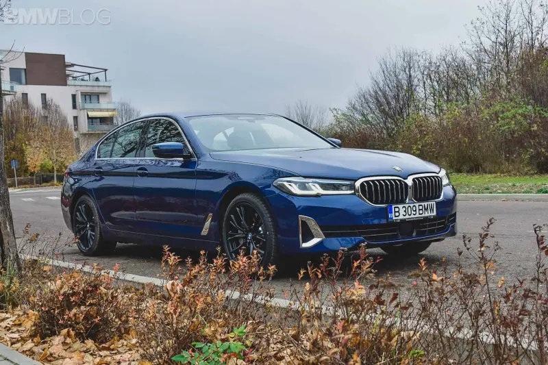 BMW советует выгнать гибриды из гаража: 29 000 авто под угрозой самовозгорания
