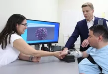 Восстановление через код: как нейрочип вернул парализованному пациенту движение и осязание