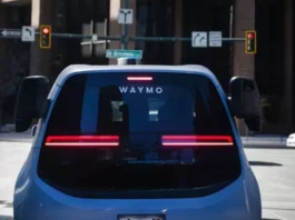 Система против хаоса: как Waymo поймала пьяных подростков за преступление в движущемся такси