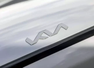 Kia Stonic в июле 2026: как корейцы продают здравый смысл дешевле конкурентов
