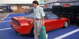 Красная NSX Сенны выставлена на аукцион: почему личный автомобиль легенды F1 стоит миллион долларов