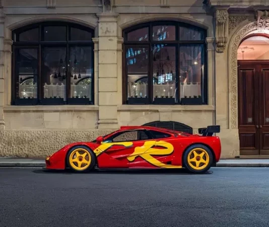 Барабанщик Pink Floyd продает самый редкий McLaren F1 GTR: за что просят $35 млн