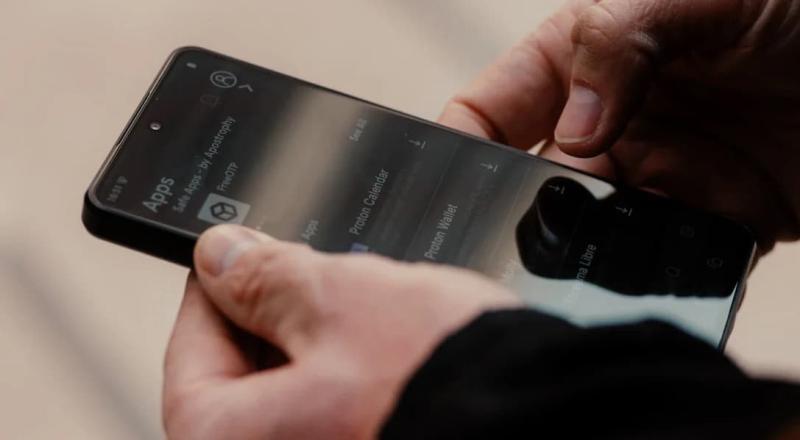 Punkt. MC03: немецкий смартфон для тех, кто не любит слежку и сервисные центры