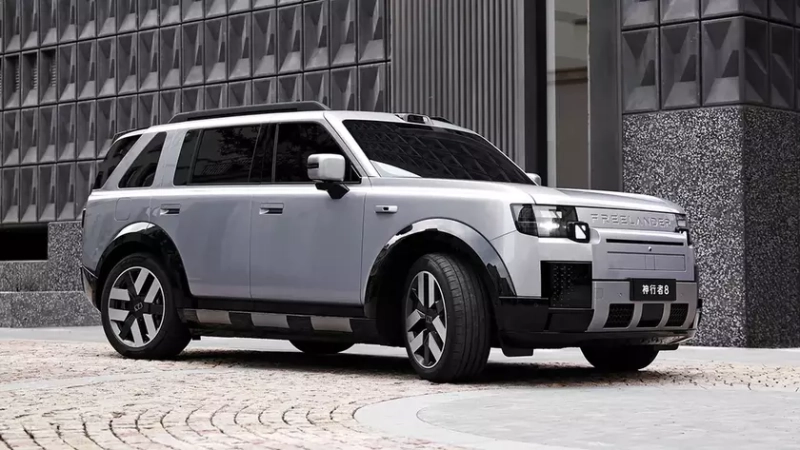 Электрический внедорожник Range Rover на испытаниях