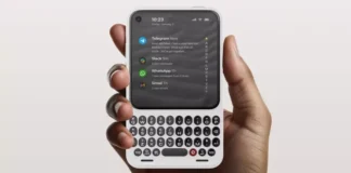 Clicks Communicator: BlackBerry 2.0 с AMOLED и физической клавиатурой раскрыл свои характеристики на CES 2026