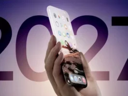 Apple отложила революцию: почему безрамочный iPhone 20 не выйдет к юбилею