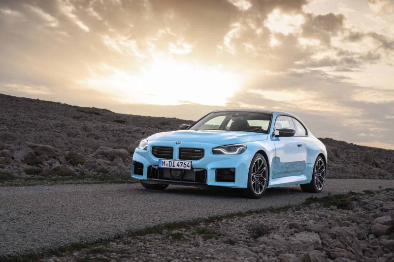 BMW M2 xDrive: цена за полный привод и любовь к углероду