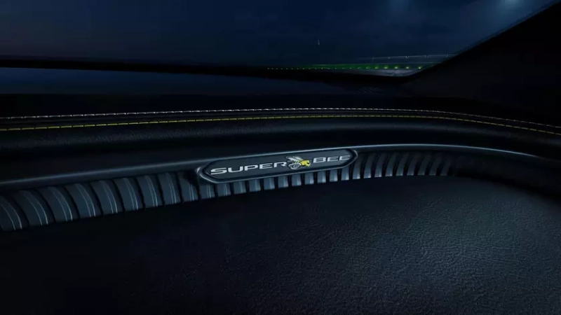 Dodge Charger Super Bee 2027