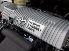 Toyota раскрыла планы на революцию гибридов: новые батареи 2027 года и рекордная автономность в 1000 км