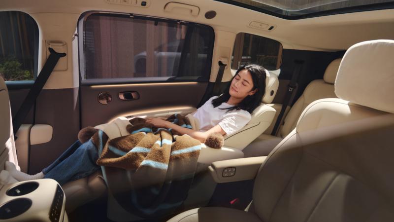 Li Auto i8 RWD: Попытка оживить продажи с помощью заднего привода и меньшей цены