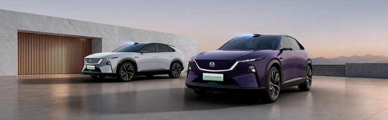 Mazda CX-6e получила «глаза» на крыше: теперь кроссовер умеет разворачиваться сам