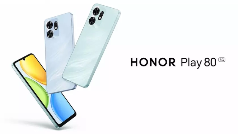 Смартфон Honor Play 80 в нескольких цветах