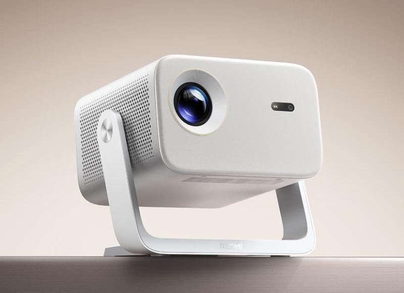Redmi Projector 5: Xiaomi выпустила бюджетные кинотеатры для потолка и стен