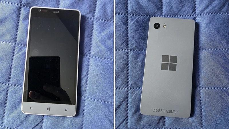 Таким мог быть Surface Phone — в сети появились фотографии прототипа смартфона от Microsoft
