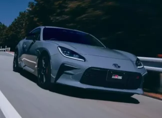 Toyota GR86 2026: как инженеры улучшили драйверский опыт и вернули культовый цвет