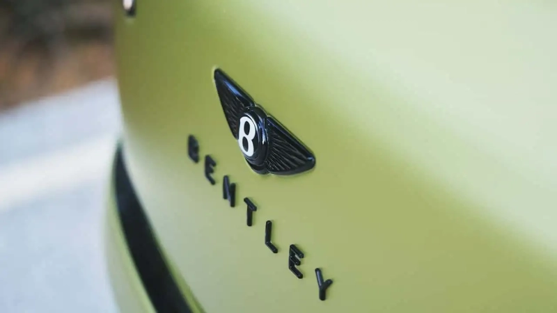 Bentley Torcal: Электрический тяжеловес, заменяющий V8 иронией и 850 лошадиными силами