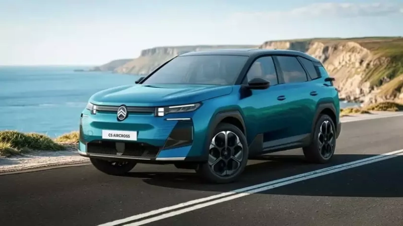 Кроссовер Citroen C5 Aircross Emeraude синего цвета
