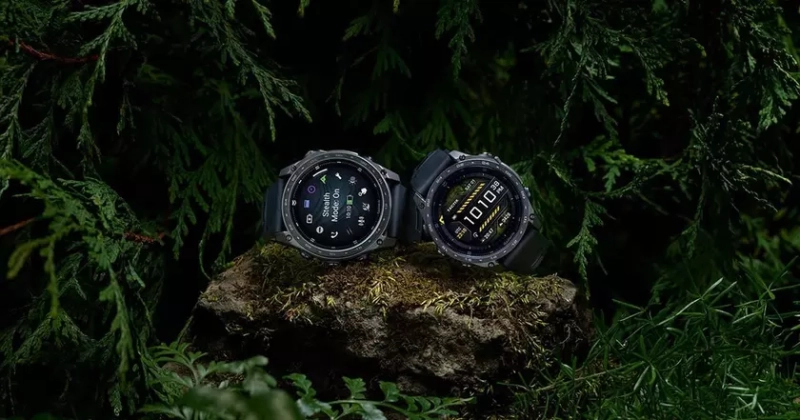 Логотип Garmin на корпусе часов