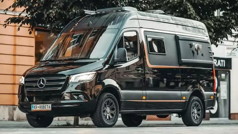 Роскошный кемпер Robeta Adonis на базе Mercedes Sprinter