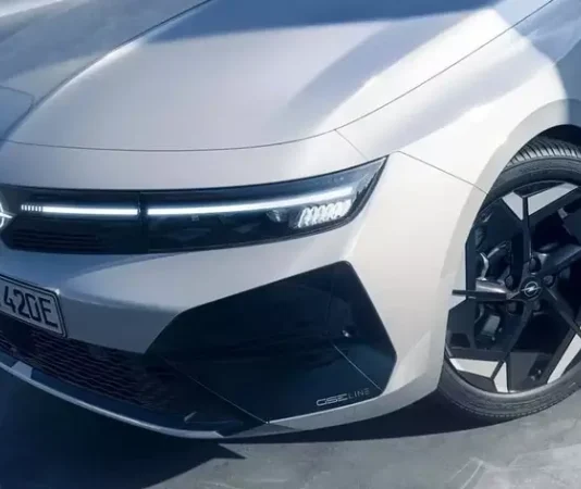 Opel раскрыл Astra GSE Line: спортивный облик без переплаты за «лошади» и 280 сил в перспективе