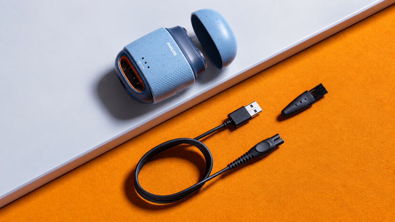 Philips Firefly: компактная бритва с фонариком для тех, кто всегда в дороге