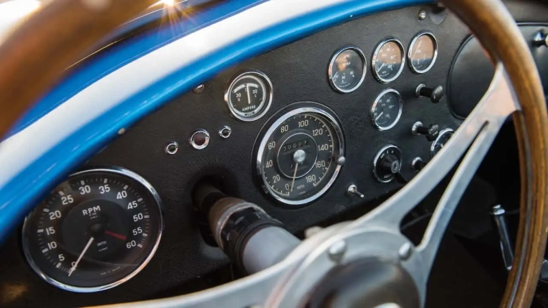Shelby Cobra CSX2000: как один прототип и куча краски создали легенду