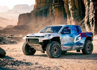 Toyota раскрыла водородный DKR GR FC Hilux: почему автогигант меняет проверенный V6 на топливные элементы ради «Дакара-2027»