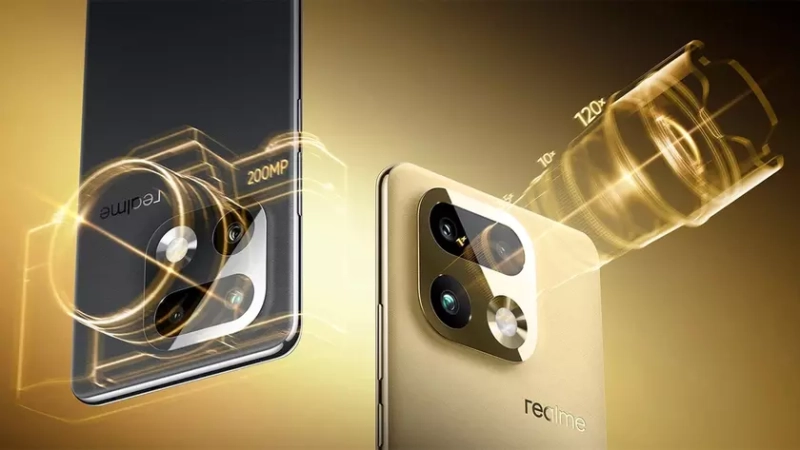 Смартфон Realme 16 Pro Plus в золотистом цвете