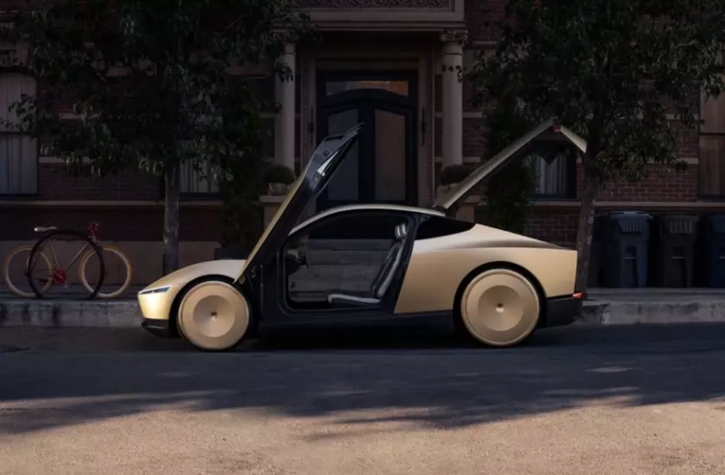 Золотистый автомобиль Tesla Cybercab