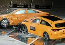 Mercedes-Benz провел высокоскоростной краш-тест двух движущихся CLA
