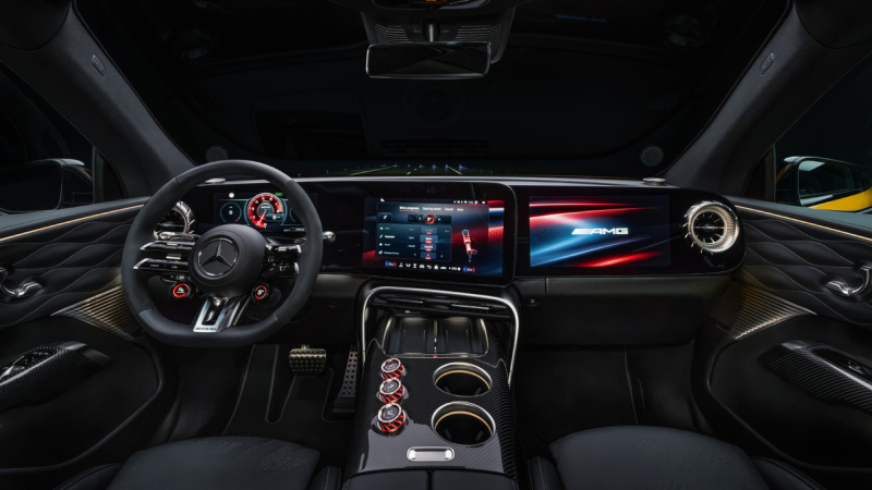 До 1169 л.с. и 2000 Н·м: Mercedes-AMG представил электрический GT SUV
