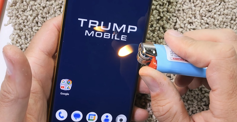 Доказано: Trump Phone — это перекрашенный дешевый HTC: Зак Нельсон провел краш-тест “американской гордости”