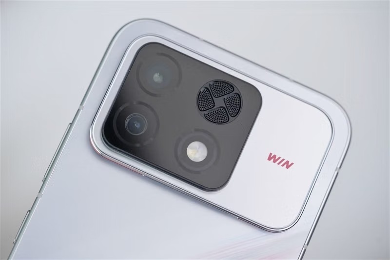 Honor представила геймерский смартфоны серии Win 2 с батареями до 12 070 мАч, яркостью до 10000 нит и экранами с частотой 185 Гц