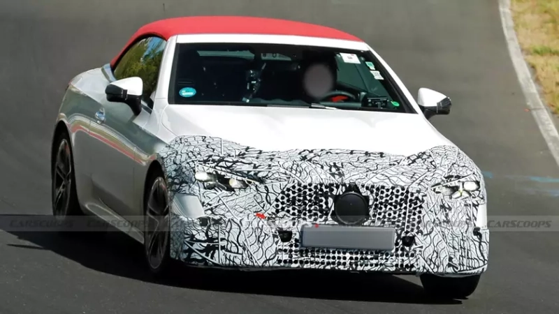 Mercedes CLE Cabriolet поймали на Нюрбургринге с звездными фарами