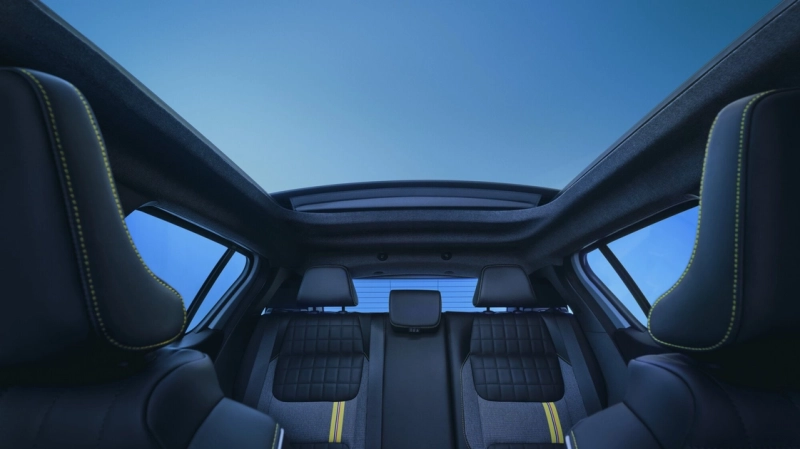 На 1810 евро дешевле: Renault обновил электрический хэтчбек 4 E-Tech