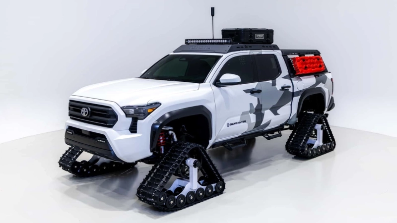 На снеговых гусеницах: Toyota подготовила пять внедорожников Snowhunter для SEMA Show