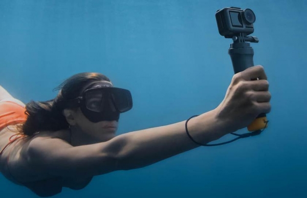 Экшн-камера DJI Osmo Action: выносливый конкурент GoPro с двумя экранами за $350
