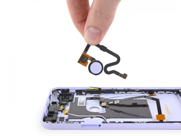 iFixit проверили ремонтопригодность нового смартфона Google Pixel 3a