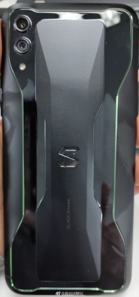 Игровой смартфон Xiaomi Black Shark 2 «засветился» на фотографии